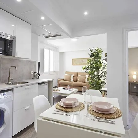 Apartamento VI Alcalaretiro Ideal Parejas Madrid Exterior photo