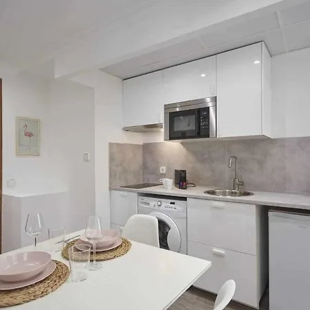Apartamento VI Alcalaretiro Ideal Parejas Madrid Exterior photo