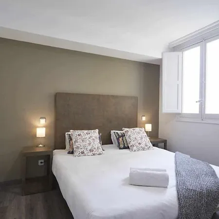 Apartamento VI Alcalaretiro Ideal Parejas Madrid Exterior photo